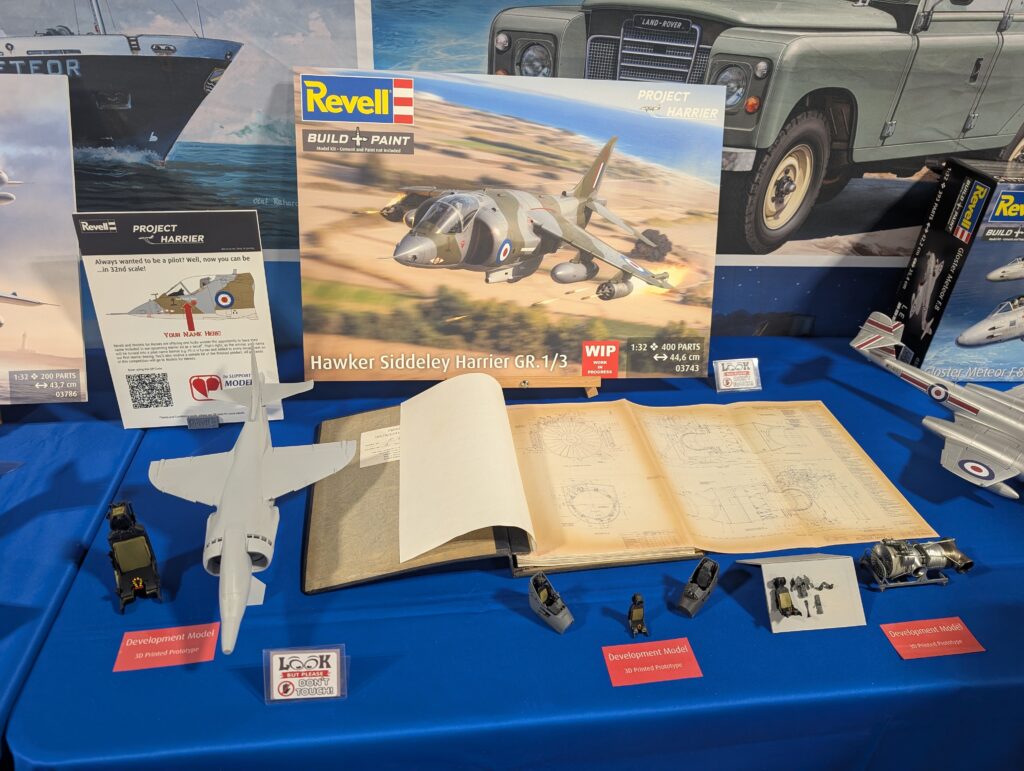 Abbildung 18: Harrier-Ausstellung auf der Modellbaumesse IPMS Avon.